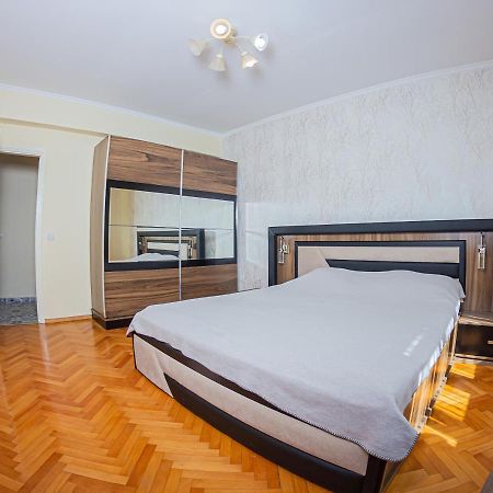באר Apartment Emili City Center מראה חיצוני תמונה