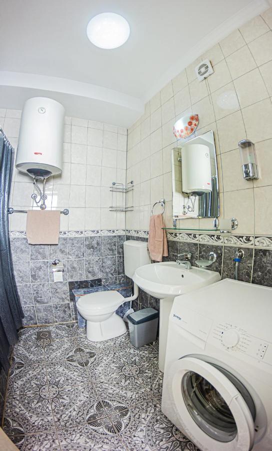 באר Apartment Emili City Center מראה חיצוני תמונה