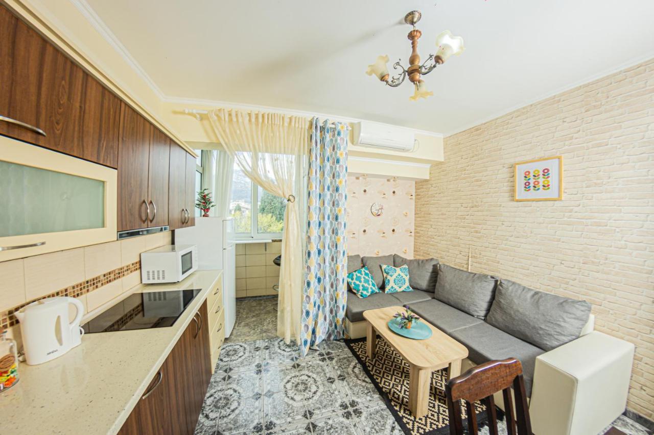 באר Apartment Emili City Center מראה חיצוני תמונה